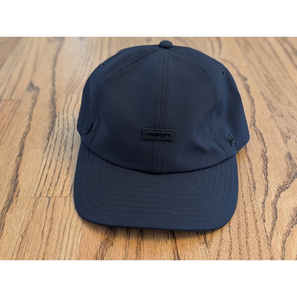 Melin Hydro The Legend Hydro Black Classic Golf Hat NWT Adjustable Strap Dad Hat